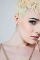 Boucles d'oreille Asymetriques JAMAIS LOIN Strass