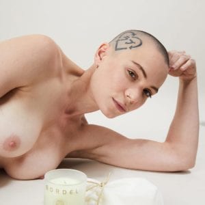 VOUS MONSIEUR – Le Concept Store de vos nuits blanches vous présente ses nouveautés BDSM! Tout pour vous surprendre, idées cadeaux pour hommes et femme