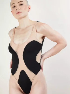 under-the-skin-body-2141-vous-monsieur-les-nouveautés-BDSM-et-fetish.jpg