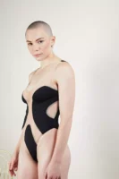 Body noir et nude UNDER THE SKIN