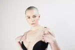 Body noir et nude UNDER THE SKIN
