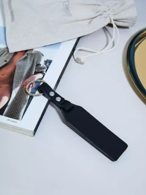 Porte-Clefs en cuir L'AVERTISSEMENT x L'Anguille Paris 🇫🇷