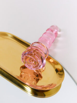 plug anal en verre rose chez vous monsieur