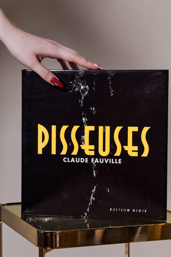 PISSEUSES - Claude Fauville (FR/ENG)