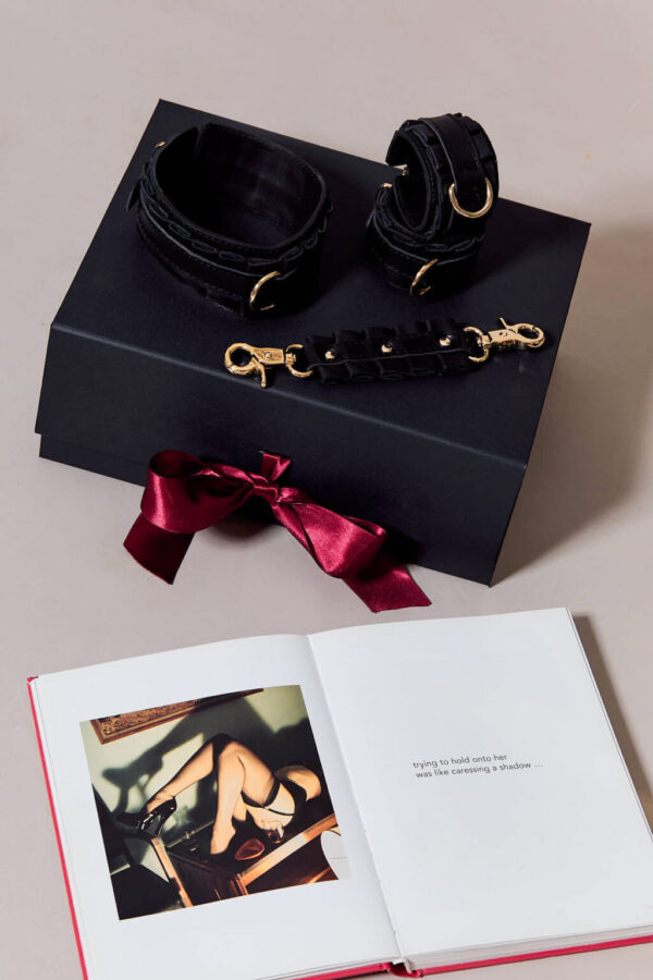 Menotte en cuir ROISSY D-Ring x Maison Dressage